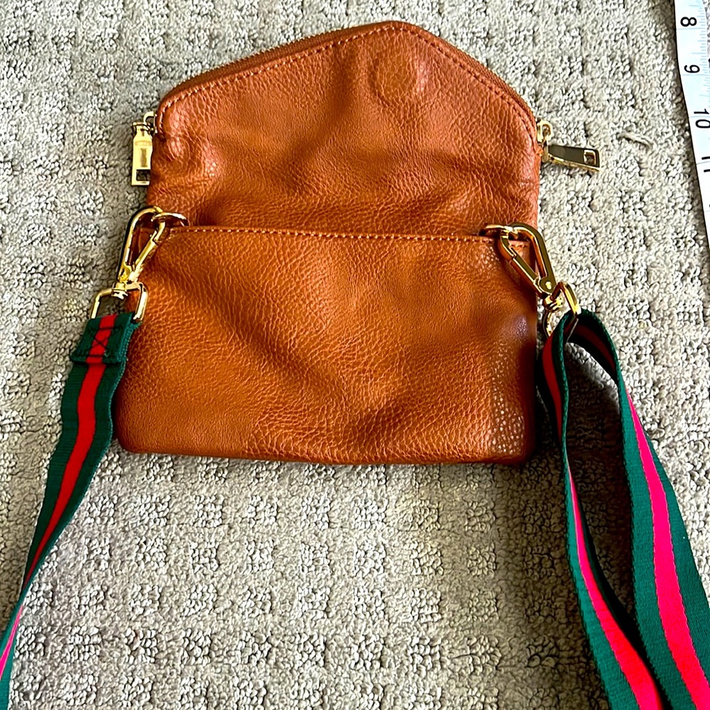 Women’s Brown Crossbody